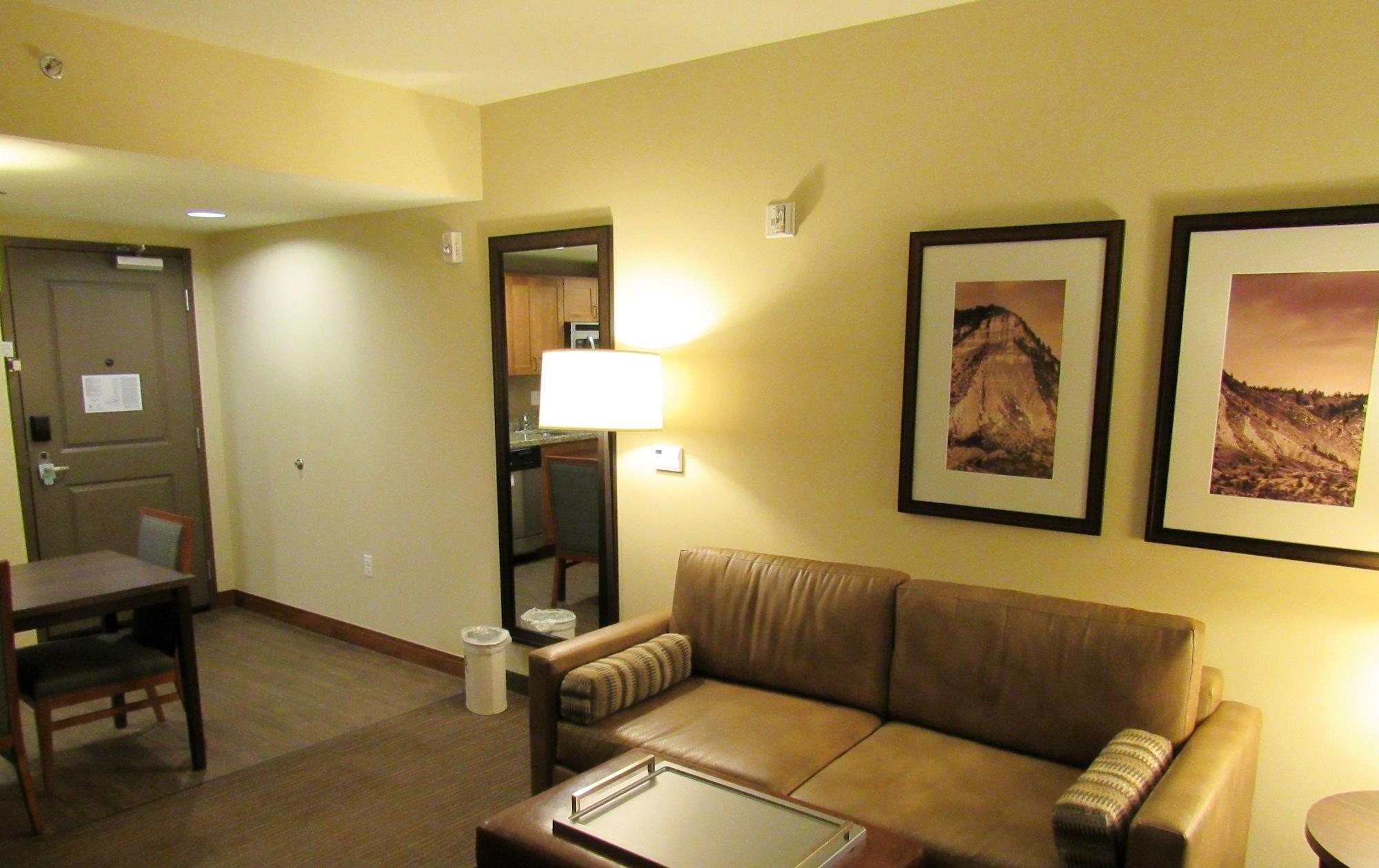 Homewood By Hilton, 3*
